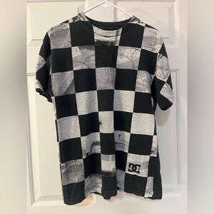 DC Men's Black and White Checkered Tee - Vintage